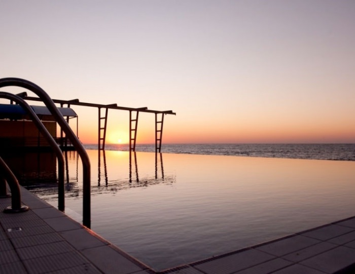 Море и пляж - Отель Respect Hall Resort & SPA / Респект Холл Резорт & СПА